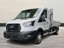 Blanc Nouvelle 2025 Ford Transit Trend Van | 37 999 € (Prix juste)
