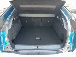 Bleu Utilisé 2025 Peugeot 3008 Allure | 41 970 € (Prix cher)