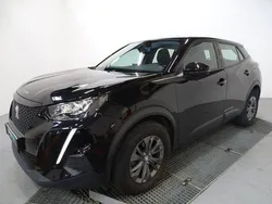 Gris Utilisé 2021 Peugeot 2008 Active SUV | 15 790 € (Prix juste)