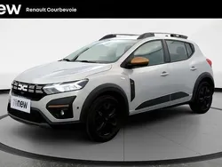 Gris Utilisé 2024 Dacia Sandero Citadine | 15 890 € (Prix juste)