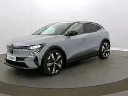 Gris Utilisé 2023 Renault Mégane Techno Berline | 30 690 € (Prix assez cher)