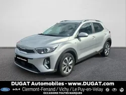 Gris Utilisé 2024 Kia Stonic Active SUV | 17 990 € (Prix juste)