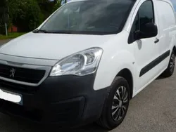 Utilisé 2017 Peugeot Partner Premium Monospace | 11 800 € (Prix juste)