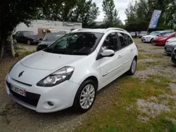 Utilisé 2010 Renault Clio III Dynamique Citadine | 4 700 € (Prix juste)