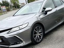 Gris Utilisé 2022 Toyota Camry Design Berline | 24 990 € (Bon prix)