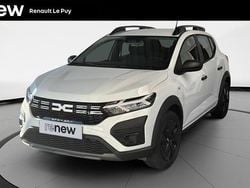 Blanc Utilisé 2024 Dacia Sandero Essentiel Citadine | 16 580 € (Prix assez cher)