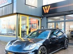 Noir Occasion 2019 Porsche Panamera S E-Hybrid Sport Turismo Berline | 71 989 €