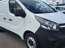Utilisé 2019 Opel Vivaro Van | 16 788 € (Prix juste)
