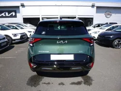 Vert Utilisé 2025 Kia Sportage 2 SUV | 37 900 € (Prix juste)