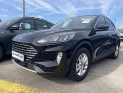 Noir Utilisé 2023 Ford Kuga Titanium SUV | 26 249 € (Prix juste)