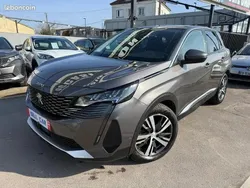 Gris Utilisé 2021 Peugeot 3008 Allure Monospace | 17 900 € (Prix juste)