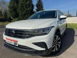 Blanc Utilisé 2022 VW Tiguan Active SUV | 23 950 € (Bon prix)