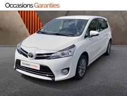 Blanc Utilisé 2017 Toyota Verso Monospace | 14 790 €