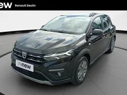 Noir Utilisé 2022 Dacia Sandero Essentiel Citadine | 12 999 € (Prix juste)