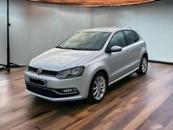 Gris Utilisé 2014 VW Polo Citadine | 8 990 € (Prix assez cher)