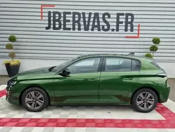 Vert Utilisé 2022 Peugeot 308 Active Berline | 17 999 € (Prix assez cher)