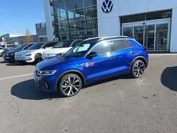 Bleu Utilisé 2025 VW T-Roc R-line Edition SUV | 39 900 €