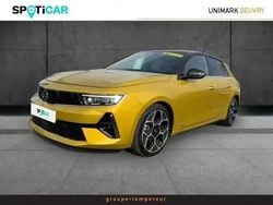 Jaune kult métallisé/toit noir karbon Utilisé 2022 Opel Astra Berline | 25 991 €