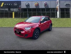 Rouge Nouvelle 2025 Fiat 600 Red | 35 900 €