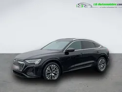 Utilisé 2023 Audi Q8 e-tron Sport SUV | 72 800 € (Prix juste)