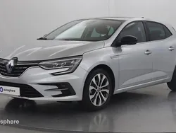 Gris Utilisé 2024 Renault Mégane IV Techno Berline | 22 999 € (Prix juste)