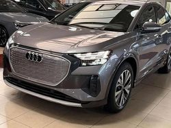 Gris Utilisé 2023 Audi Q4 e-tron SUV | 40 400 € (Prix juste)