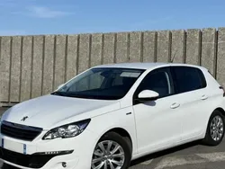 Blanc Utilisé 2017 Peugeot 308 Style Berline | 8 990 € (Bon prix)