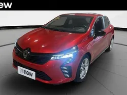 Rouge Utilisé 2024 Renault Clio V Evolution Citadine | 16 899 € (Prix juste)