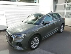 Gris Utilisé 2019 Audi Q3 S-Line SUV | 29 800 € (Prix juste)