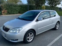 Gris Utilisé 2003 Toyota Corolla Sol Berline | 2 000 €