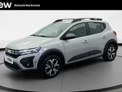 Gris Utilisé 2023 Dacia Sandero Expression Citadine | 15 290 € (Prix juste)