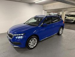 Bleu Utilisé 2023 Skoda Kamiq Ambition SUV | 20 990 € (Prix juste)