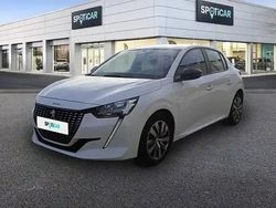 Blanc Utilisé 2023 Peugeot 208 Active Citadine | 13 970 € (Prix juste)