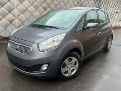 Bleu Utilisé 2010 Kia Venga 2 Citadine | 1 990 €