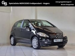 Noir Utilisé 2009 Mercedes A200 Monospace | 14 900 €
