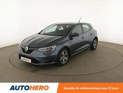 Gris Utilisé 2022 Renault Mégane IV Evolution Berline | 18 590 € (Prix juste)