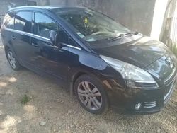 Noir Utilisé 2010 Peugeot 5008 Business-Line Monospace | 3 400 € (Prix cher)