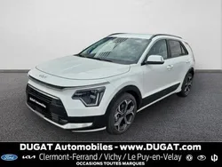 Blanc Utilisé 2025 Kia Niro Premium SUV | 33 490 € (Prix juste)