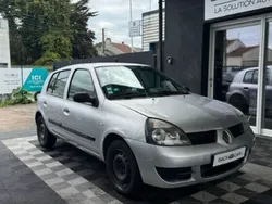 Utilisé 2009 Renault Clio II Authentique Citadine | 3 990 € (Bon prix)