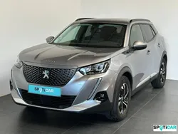 Gris Utilisé 2021 Peugeot e-2008 Allure SUV | 18 990 € (Prix juste)