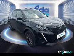 Noir Utilisé 2023 Peugeot 2008 Style SUV | 16 990 € (Bon prix)