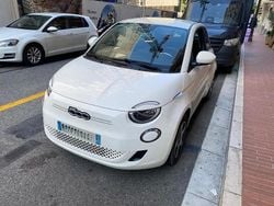 Blanc Utilisé 2021 Fiat 500e Passion Citadine | 14 900 € (Bon prix)