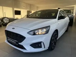 Utilisé 2019 Ford Focus ST-Line Berline | 13 490 € (Prix assez cher)