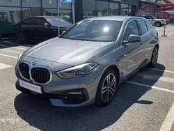 Gris Utilisé 2023 BMW 116 Citadine | 23 999 € (Prix juste)