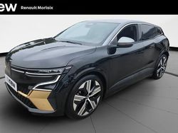 Noir Utilisé 2022 Renault Mégane Iconic Berline | 24 890 € (Prix juste)