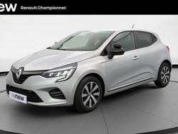 Gris Utilisé 2023 Renault Clio V Equilibre Citadine | 15 290 € (Prix juste)
