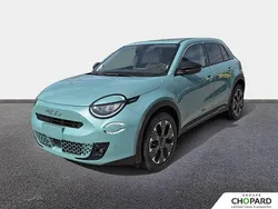 Vert Nouvelle 2025 Fiat 600 La Prima | 31 750 € (Prix juste)