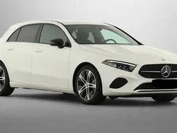 Blanc Utilisé 2024 Mercedes A200 Style Berline | 25 799 €