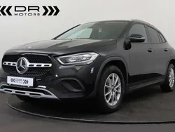Noir Utilisé 2022 Mercedes GLA180 Business SUV | 26 495 €