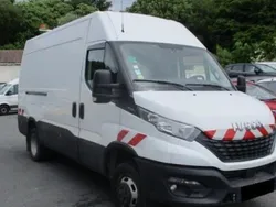Utilisé 2019 Iveco Daily | 21 588 €